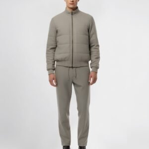 The Smart-Casual Set